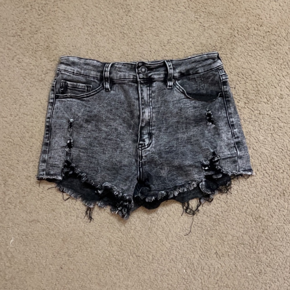 Women’s KanCan Jean shorts